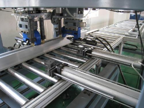 江苏轴承组装检测设备公司分享冲压轴承装配线的设计关键